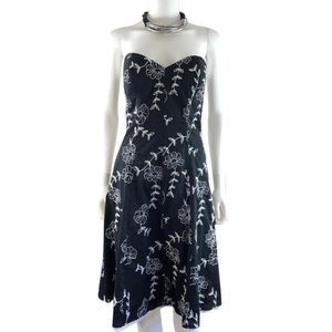 WHBM | Corset Strapless Embroidered Floral Dress